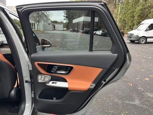 New 2026 Mercedes-Benz GLC 300 4MATIC image 41