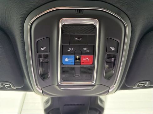 New 2026 Jeep Cherokee Limited image 21