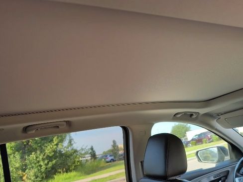 Used 2022 GMC Terrain SLT FWD image 14