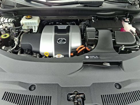 Used 2018 Lexus RX 450hL Premium w/ Premium Package AWD/4WD image 28