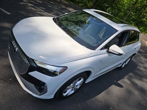 Used 2023 Audi Q4 e-tron Premium w/ Convenience Package image 65