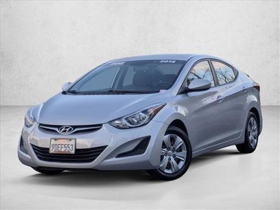 Used 2016 Hyundai Elantra SE