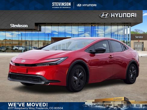 Used 2024 Toyota Prius Limited image 1