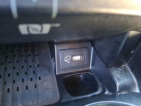 Used 2019 Mercedes-Benz E 450 4MATIC Sedan image 24