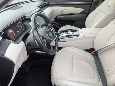 Used 2023 Hyundai Tucson Limited image 16
