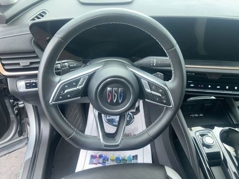 Used 2025 Buick Envision Sport Touring image 16