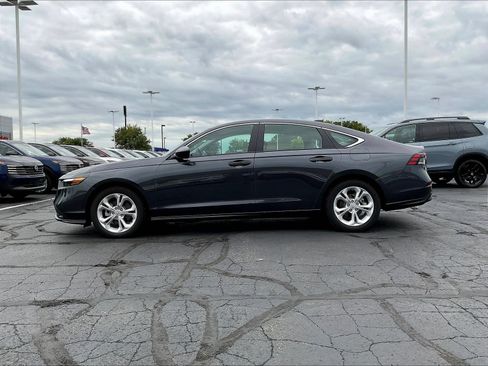 Used 2025 Honda Accord LX image 5
