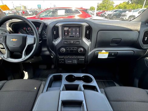 New 2026 Chevrolet Silverado 1500 Custom image 5