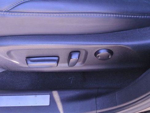 Used 2020 Lexus RX 350 FWD w/ Premium Package image 18