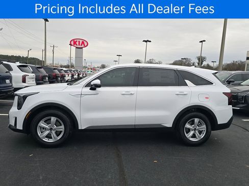 New 2026 Kia Sorento LX FWD image 6