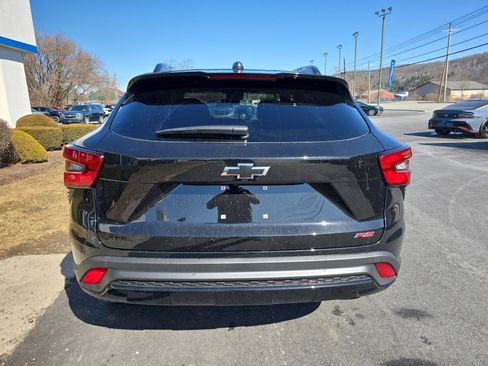New 2026 Chevrolet Trax RS image 4