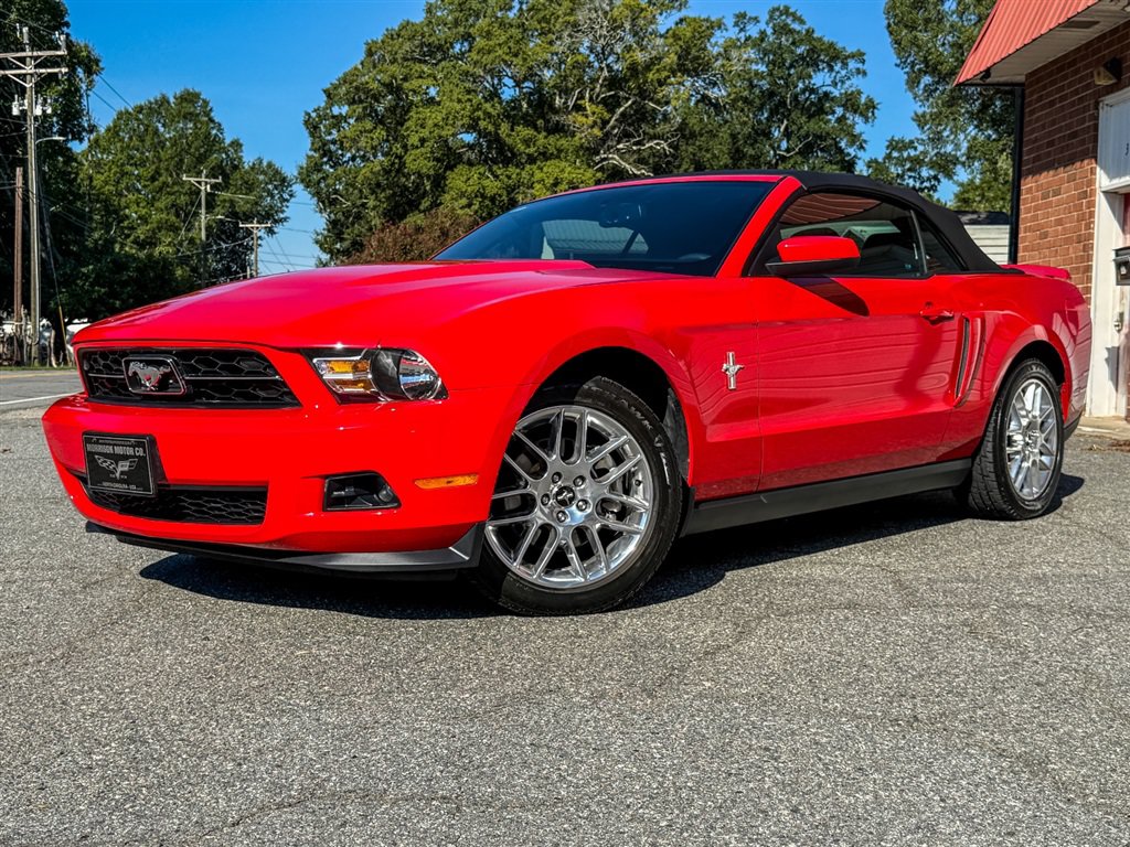 Used 2012 Ford Mustang Premium RWD image 2