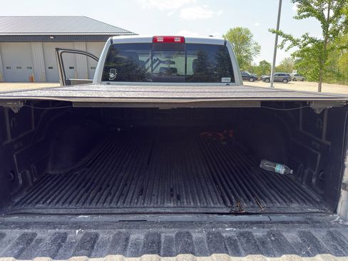 Used 2012 RAM 1500 Classic SLT AWD/4WD image 11