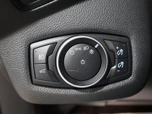 Used 2017 Ford Escape SE w/ SE Leather Comfort Package image 26