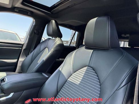 Used 2023 Toyota Highlander XSE AWD/4WD image 12