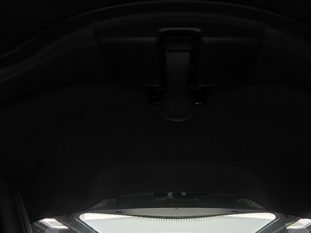 Used 2026 Chevrolet Corvette Stingray Coupe w/ 1LT RWD image 17