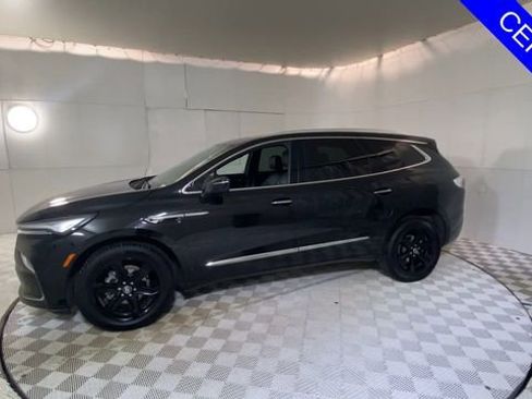 Certified 2023 Buick Enclave Essence w/ Experience Buick Package AWD/4WD image 5