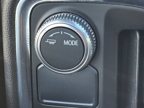 Used 2020 GMC Sierra 1500 Elevation w/ Elevation Value Package RWD image 33