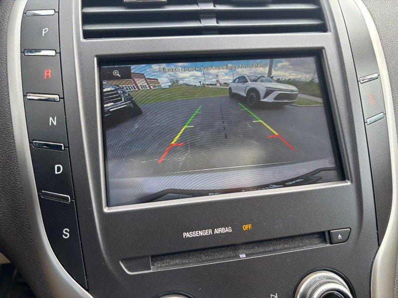 Used 2015 Lincoln MKC FWD w/ Equipment Group 101A Select image 19