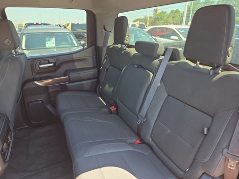 Used 2019 Chevrolet Silverado 1500 LT Trail Boss AWD/4WD image 35