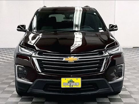 Used 2023 Chevrolet Traverse LT AWD/4WD image 4