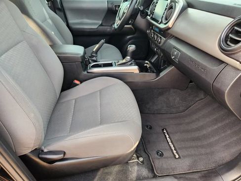 Used 2023 Toyota Tacoma SR5 RWD image 14