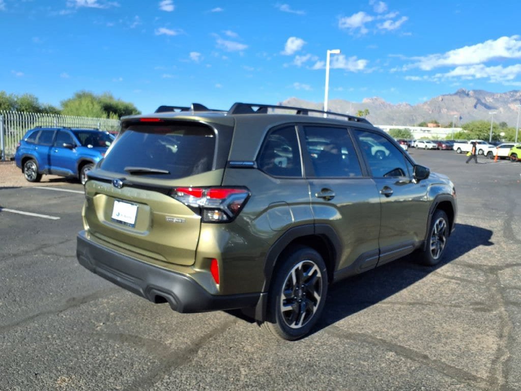 New 2026 Subaru Forester Touring AWD/4WD image 9