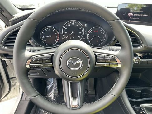 New 2026 MAZDA MAZDA3 Hatchback w/Premium Plus Pkg AWD/4WD image 17