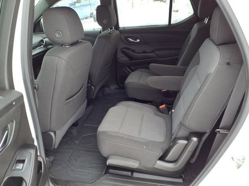 Used 2023 Chevrolet Traverse LT w/ LPO, Floor Liner Package image 14