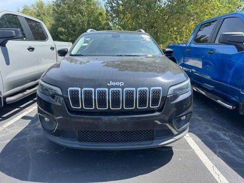 Used 2020 Jeep Cherokee Latitude Plus FWD image 3