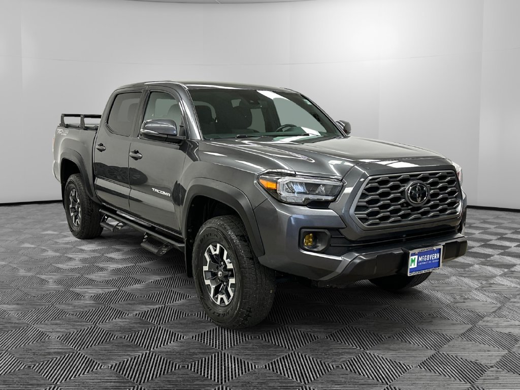 Used 2021 Toyota Tacoma TRD Off-Road AWD/4WD image 9