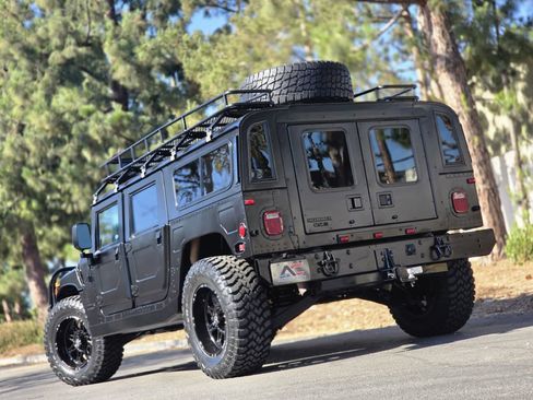 Used 2000 HUMMER H1 4-Door Wagon AWD/4WD image 2