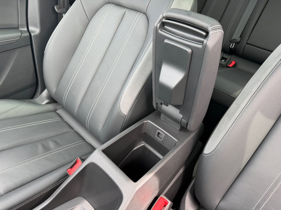 Used 2023 Audi Q4 e-tron Premium w/ Convenience Package RWD image 29