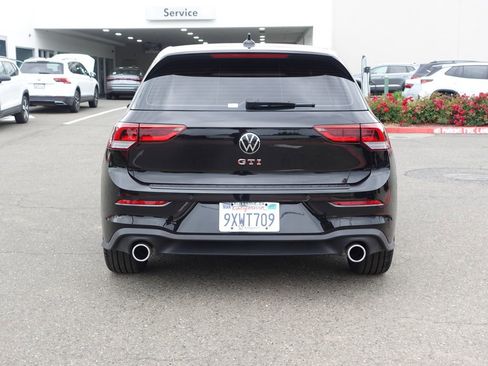 Certified 2025 Volkswagen GTI SE FWD image 7