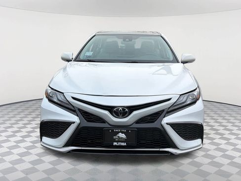 Used 2022 Toyota Camry XSE image 2