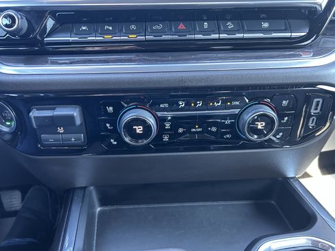 Used 2023 Chevrolet Silverado 1500 LTZ image 32