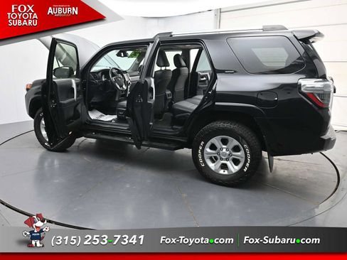Used 2023 Toyota 4Runner SR5 Premium w/ Moonroof Package AWD/4WD image 41