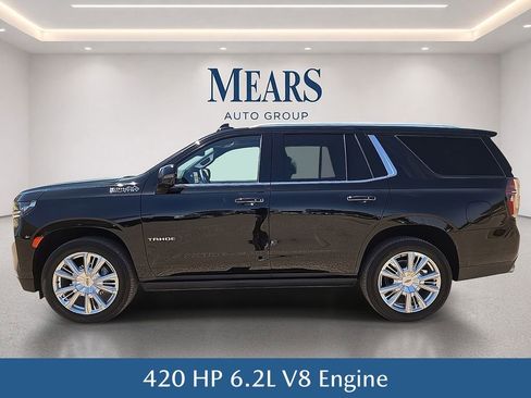 Used 2024 Chevrolet Tahoe High Country w/ Premium Package AWD/4WD image 3