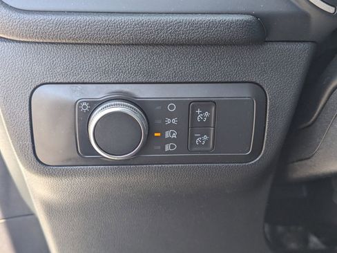 Used 2022 Ford Escape SE FWD image 23