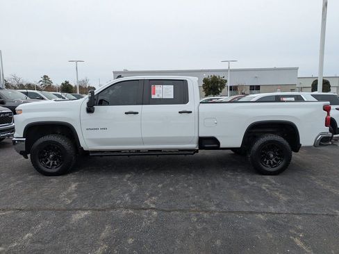 Used 2024 Chevrolet Silverado 3500 W/T image 5