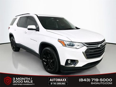 Used 2021 Chevrolet Traverse LT FWD image 1