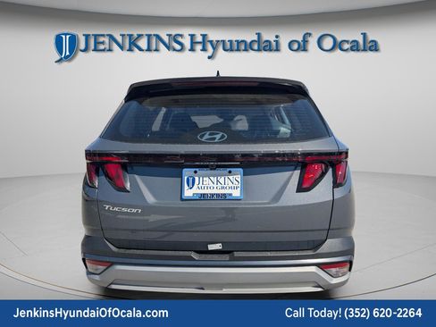 New 2026 Hyundai Tucson SE image 5