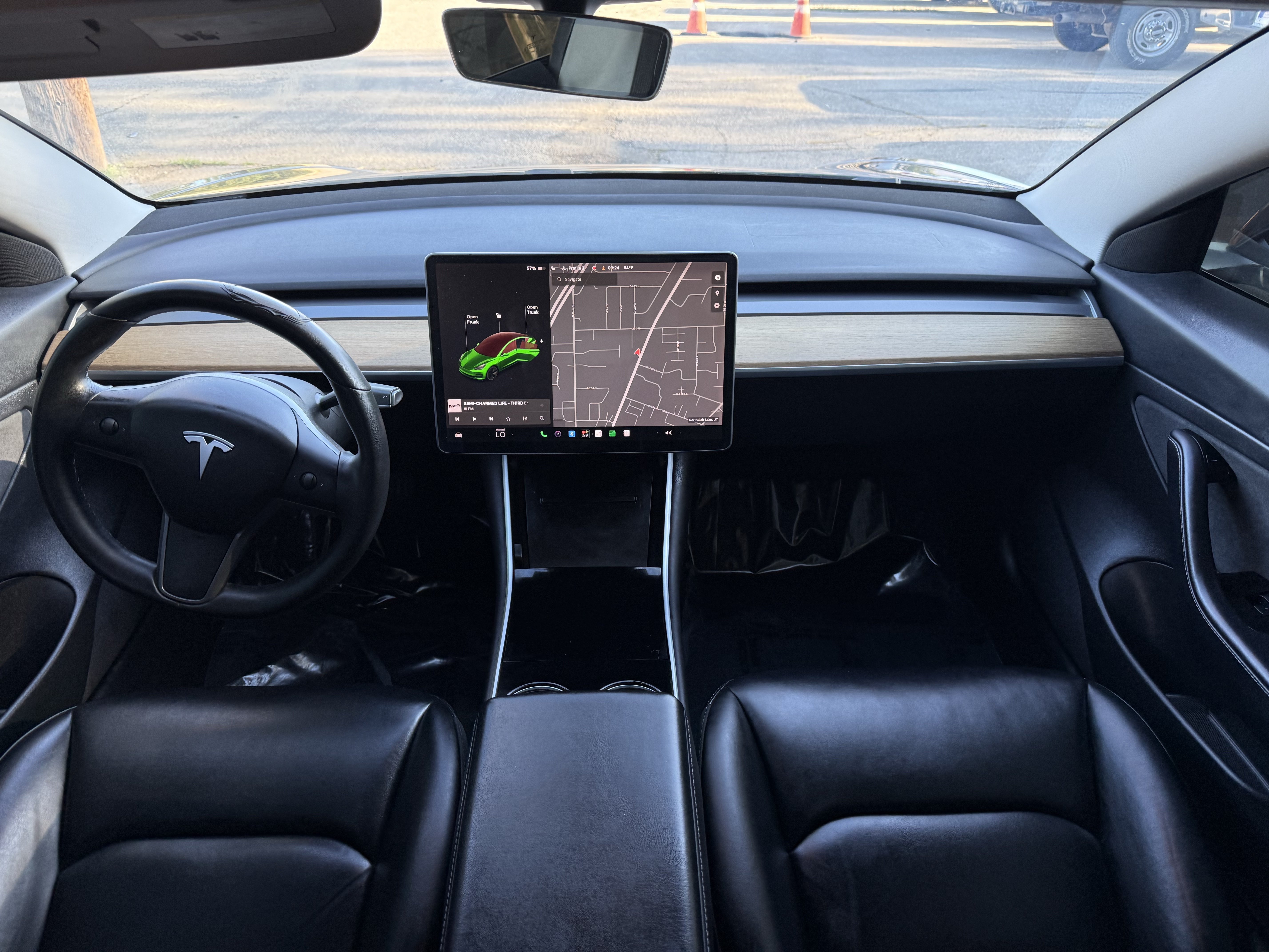 Used 2020 Tesla Model 3 Standard Range Plus RWD image 10