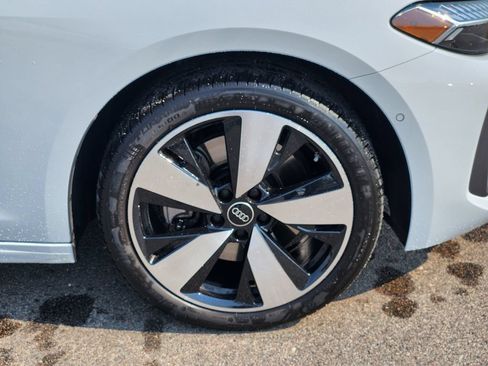 Used 2025 Audi A5 2.0T Premium Plus w/ Premium Plus AWD/4WD image 14