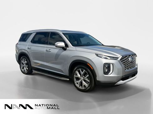 Used 2022 Hyundai Palisade SEL w/ Premium Package FWD image 7