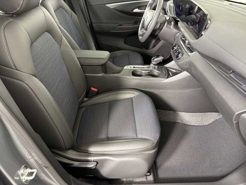 New 2026 Buick Envista Preferred image 11