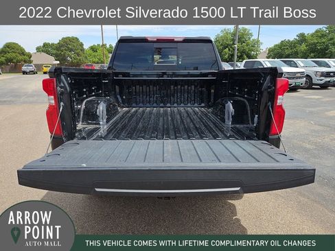 Used 2022 Chevrolet Silverado 1500 LT Trail Boss w/ Convenience Package II AWD/4WD image 17