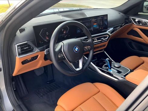 Used 2023 BMW i4 eDrive35 w/ Premium Package image 18