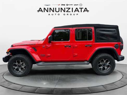 Used 2018 Jeep Wrangler Unlimited Rubicon image 2
