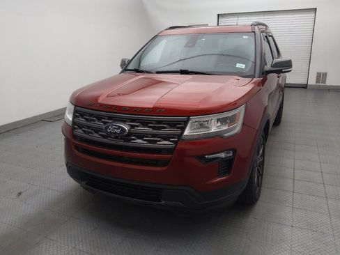Used 2018 Ford Explorer XLT w/ Equipment Group 202A FWD image 15